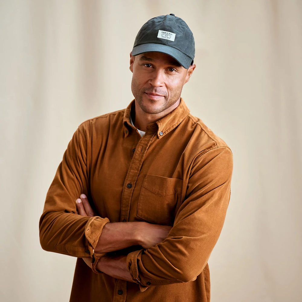 Men’s Lightweight Corduroy Long-Sleeve Shirt