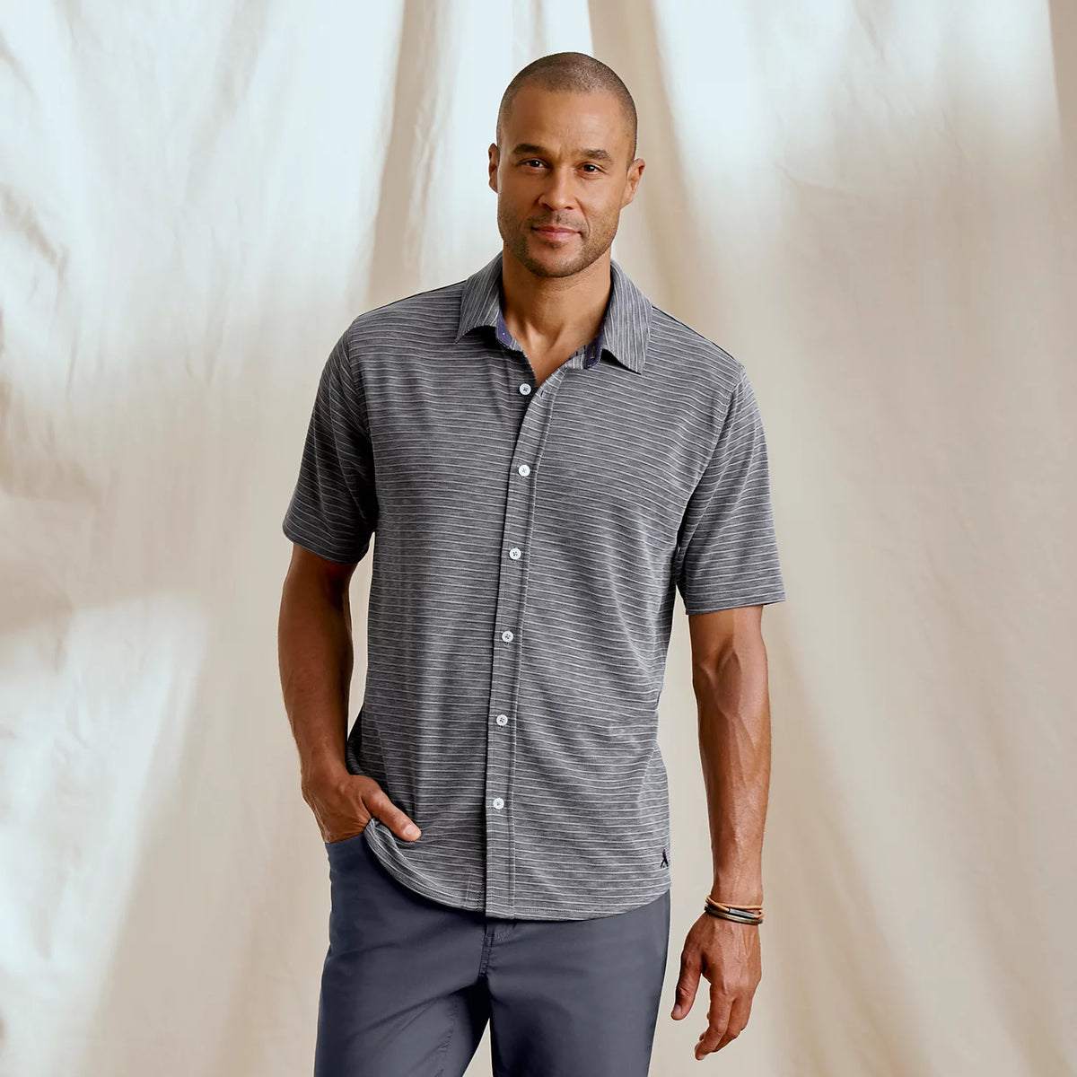 Three Forks Knit Short-Sleeve Shirt