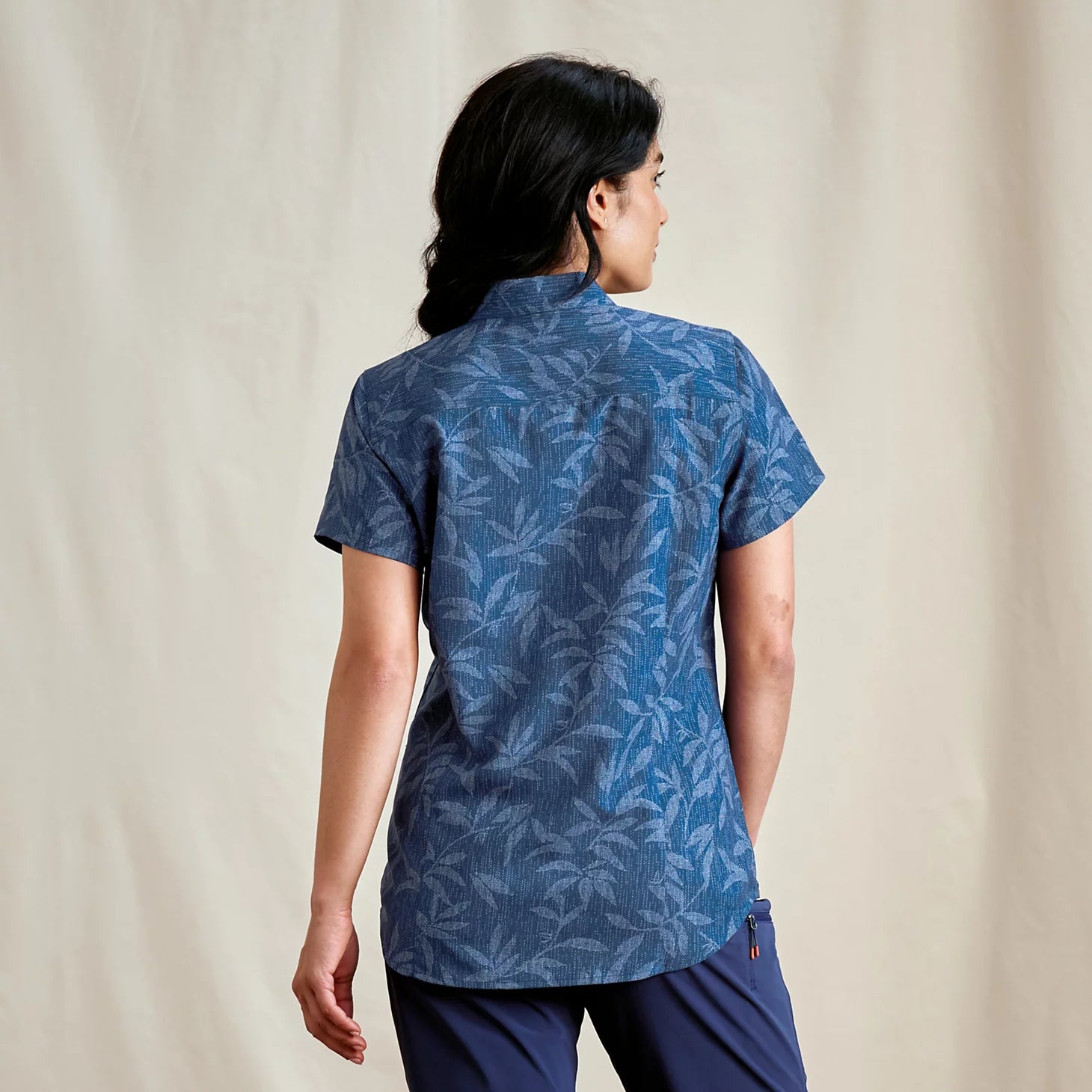 Women’s Tech Chambray Short-Sleeve Work Shirt