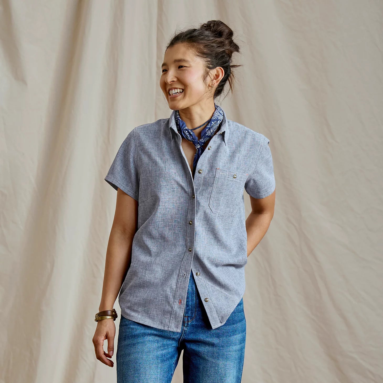 Women’s Tech Chambray Short-Sleeve Work Shirt