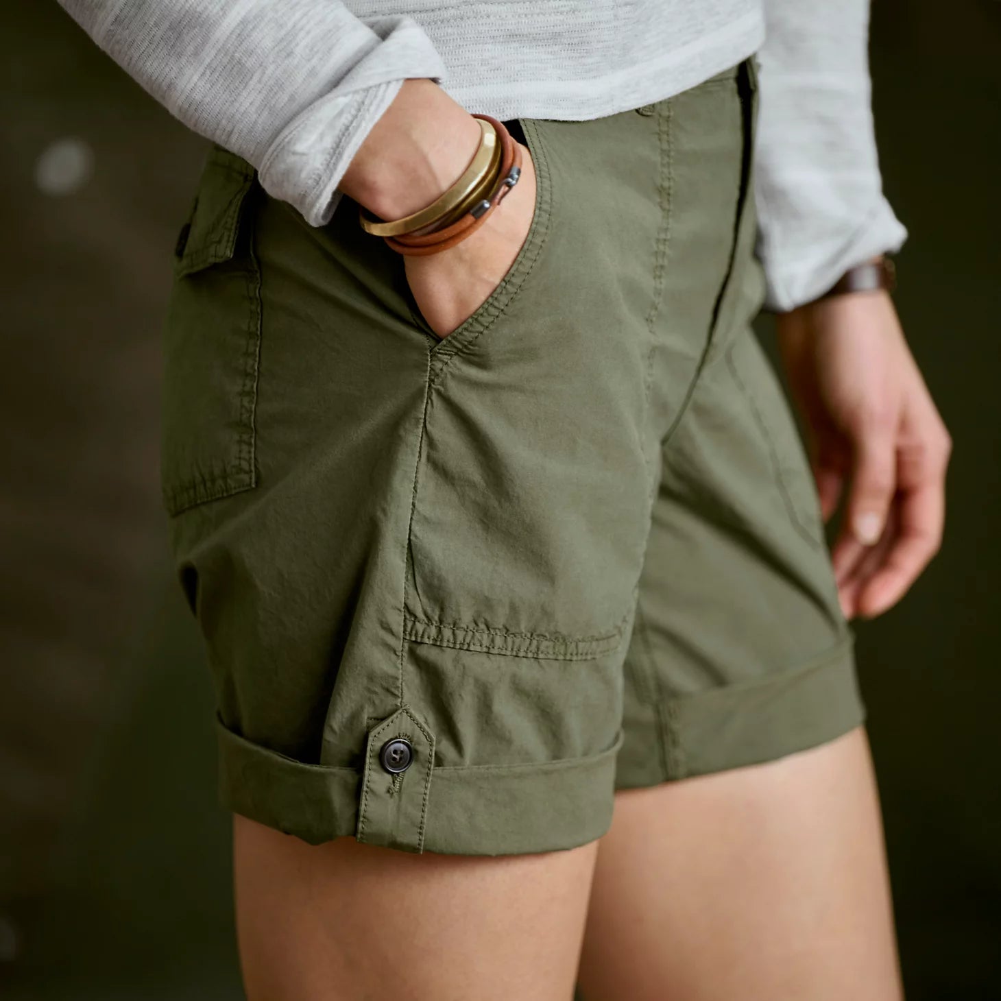 Women’s 1856 Stretch Poplin 9" Utility Shorts