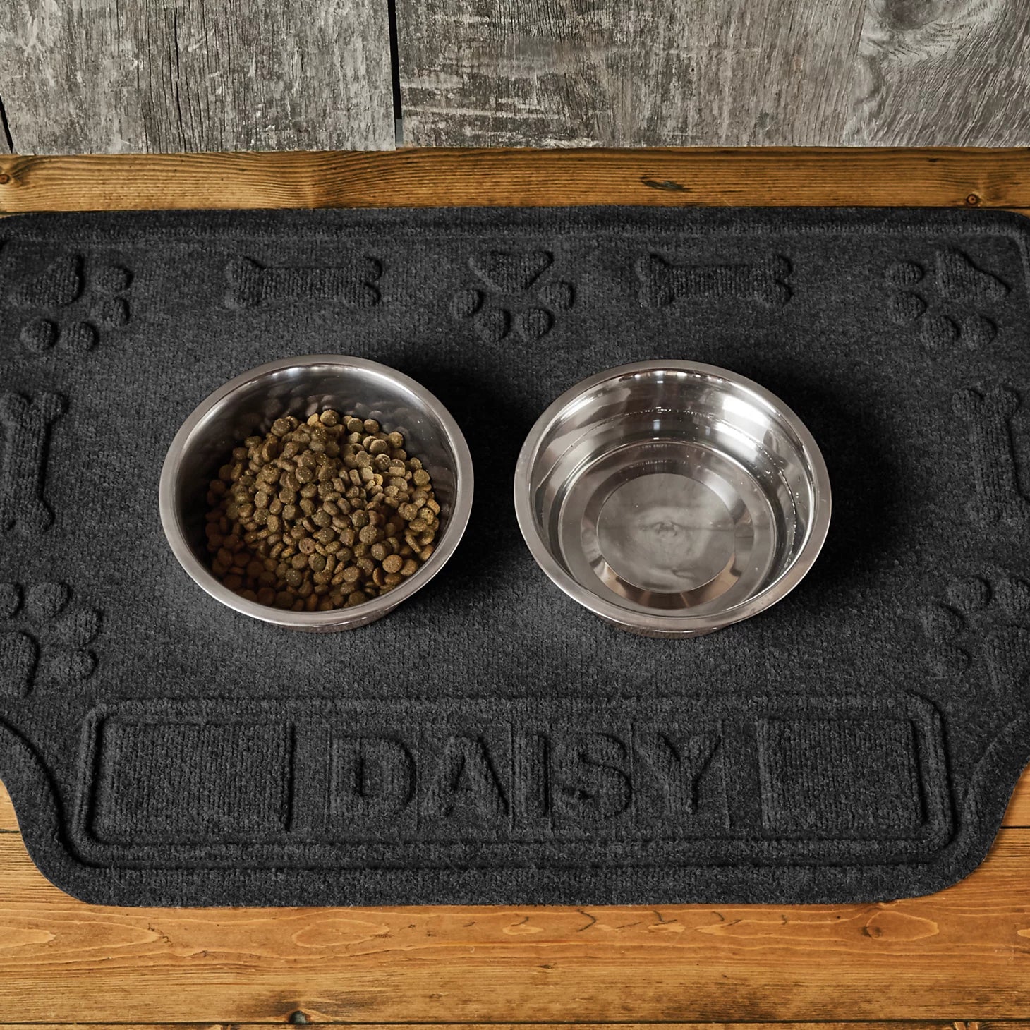 Recycled WaterHog® Paws & Bones Placemat