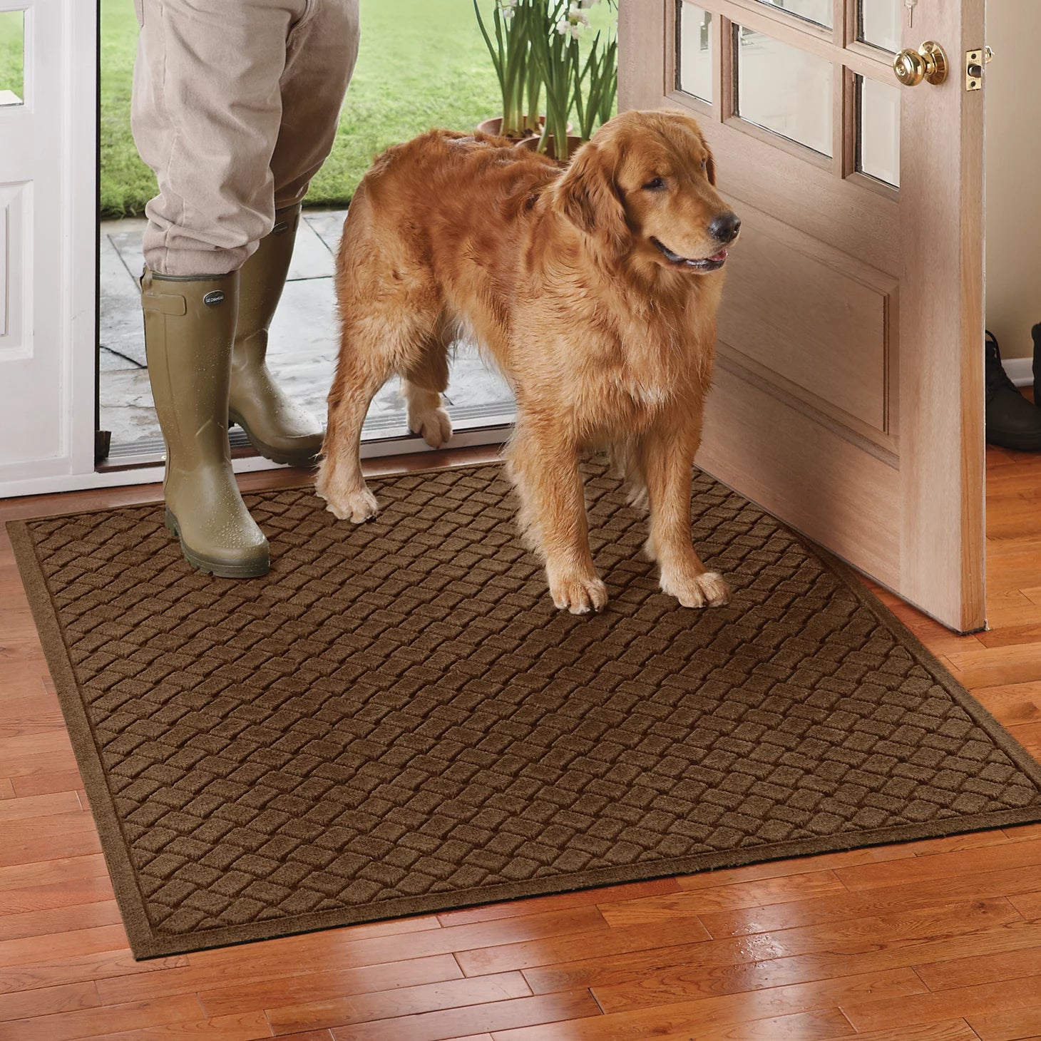 Recycled WaterHog® Basketweave Mat